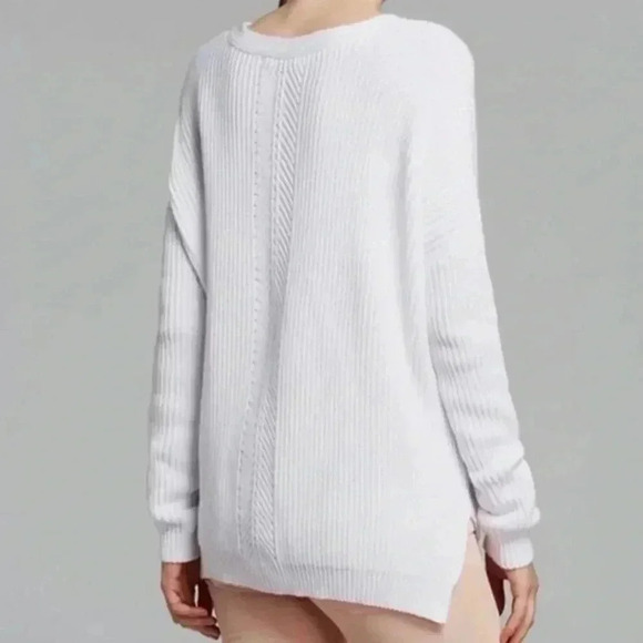 Vince White Directional V-neck Long Sleeve Knit Cotton Sweater - Picture 3 of 4